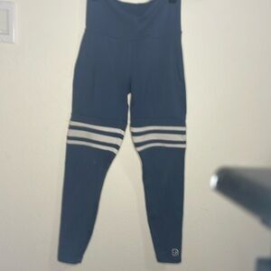 Navy blue leggings